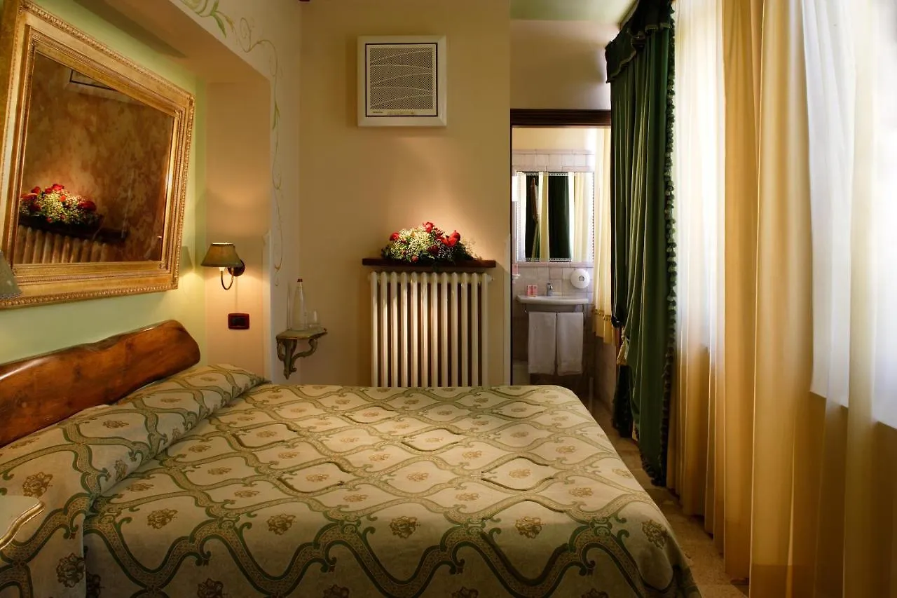 Unica Assisi Agri-Charming House Bed & Breakfast Italy