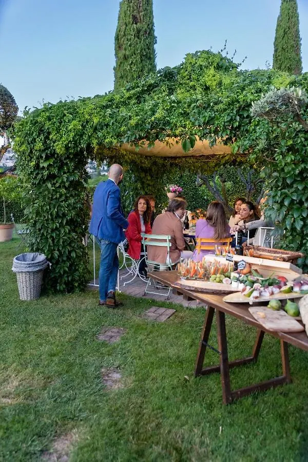 Unica Assisi Agri-Charming House Bed & Breakfast
